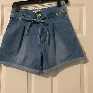 Anne Klein Light Blue Jean Shorts with Tie Waist